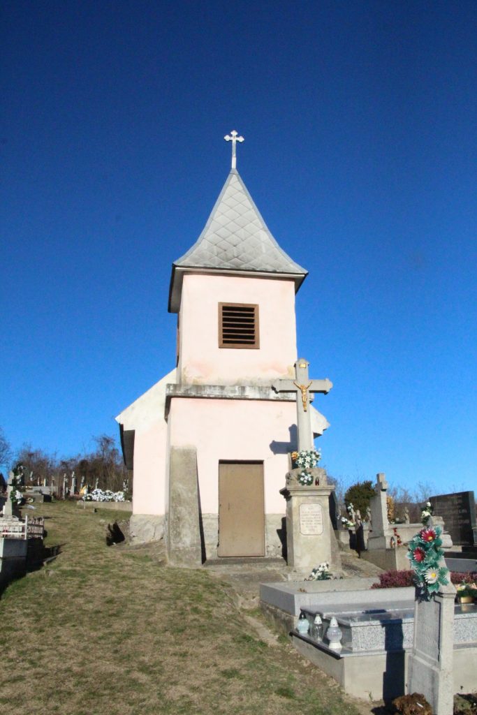 Temetői nagykereszt