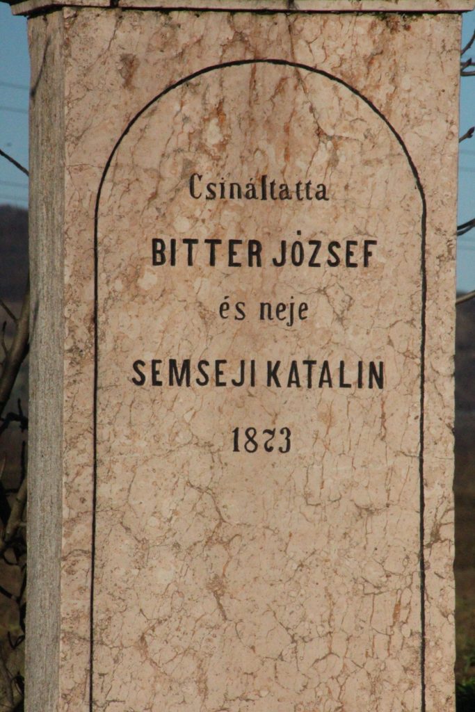 Útmenti kereszt