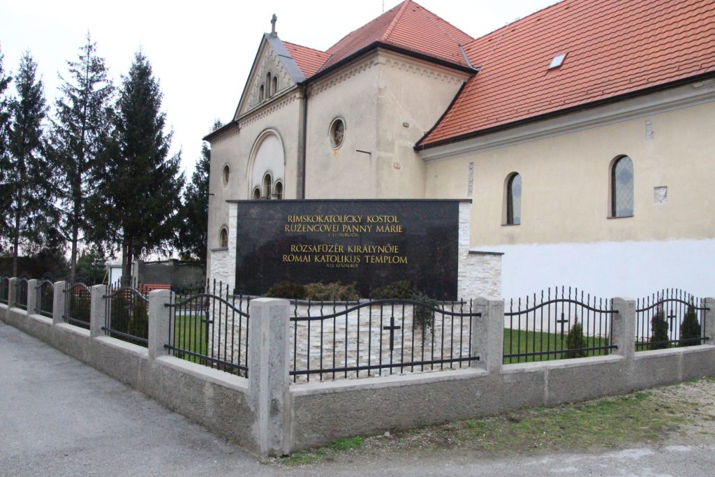 A Rózsafüzér királynője tiszteletére szentelt római katolikus templom