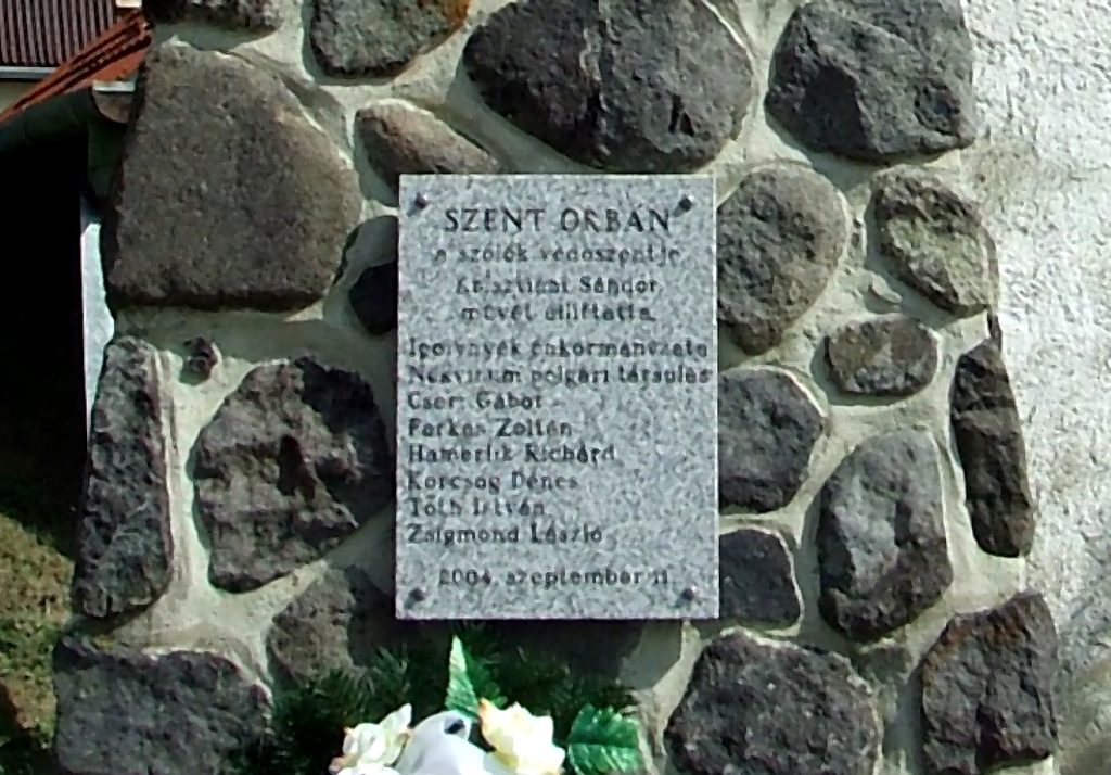 A zsobráki Szent Orbán szobor