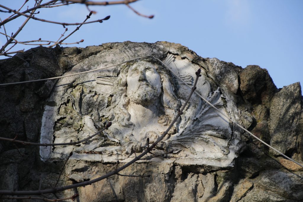 Lourdes-i barlang Vőkön
