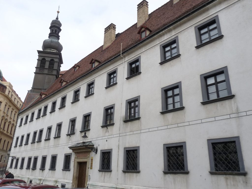 Az Orsolyaszüzek temploma és zárdája
