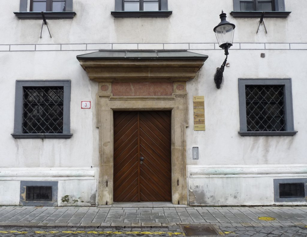 Az Orsolyaszüzek temploma és zárdája