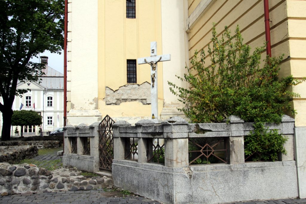 Templomkerti kereszt