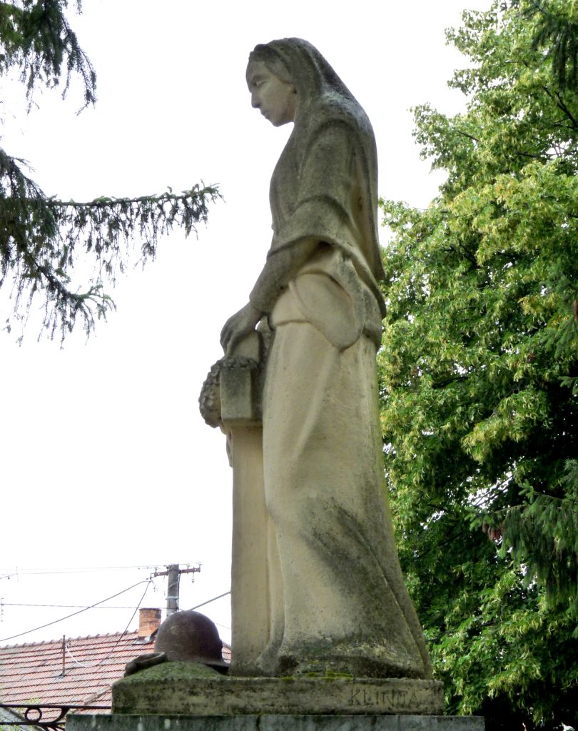 Hősi emlékmű