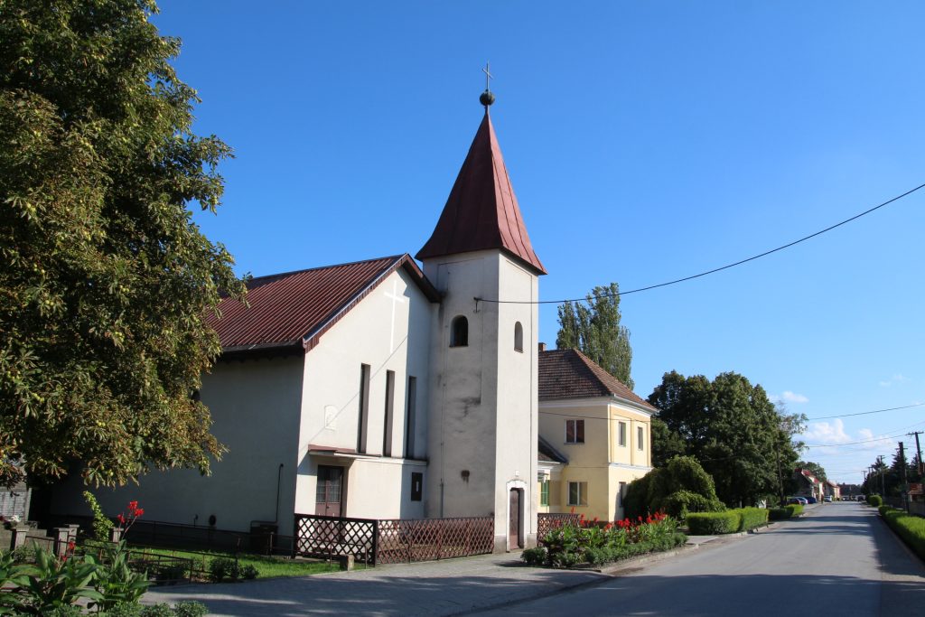 A Szent Kereszt Felmagasztalása nevet viselő római katolikus templom