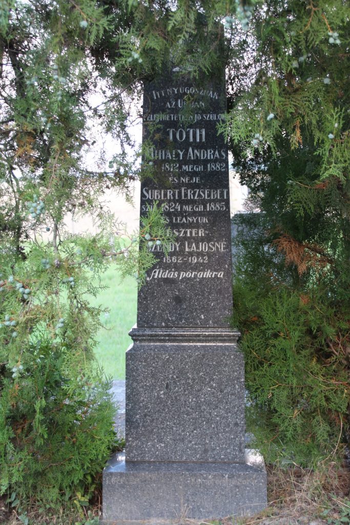 Tóth Mihály András és neje Subert Erzsébet sírja