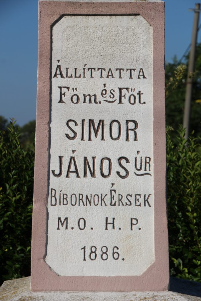 Útmenti kőkereszt