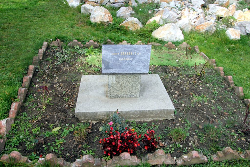 ovar-templom-kert-4