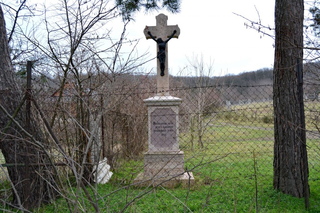 nyitradarazs-utmenti-kereszt (3)