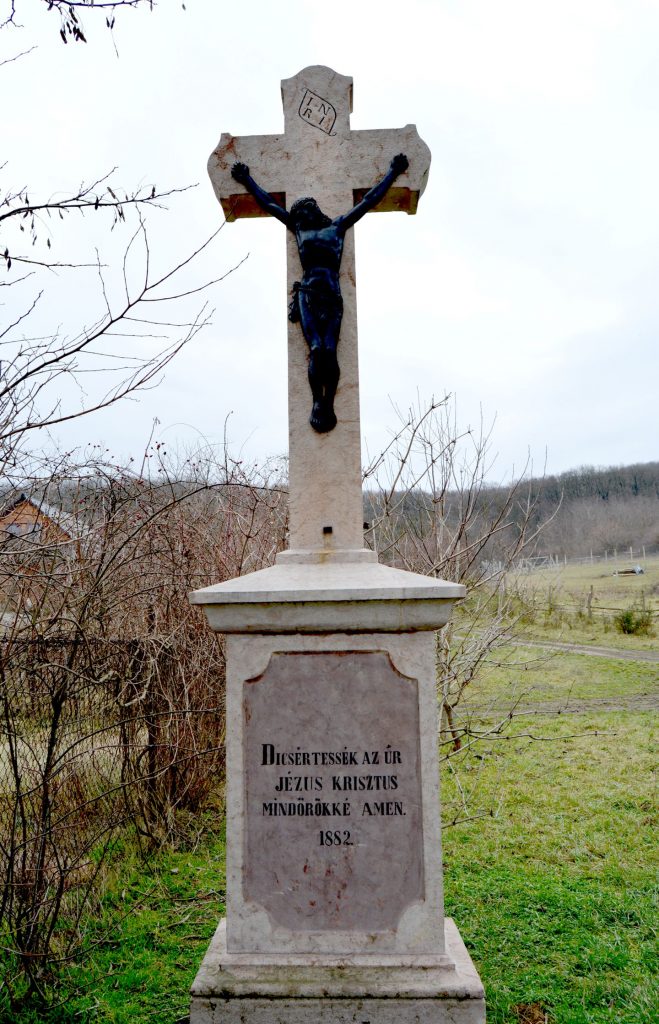 nyitradarazs-utmenti-kereszt (5)