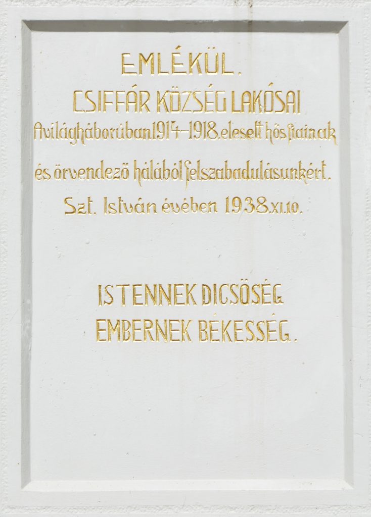 csiffar-szentharomsag-szobor (10)