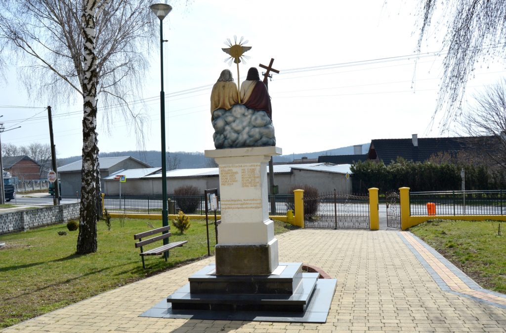 csiffar-szentharomsag-szobor (12)