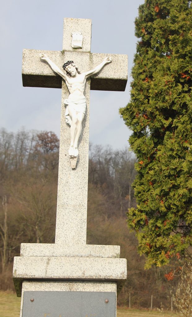 szecsenykovacsi-temeto-kereszt-2