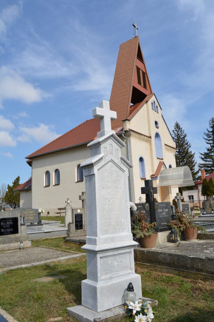 tild-dillesz-istvan-sirja (2)