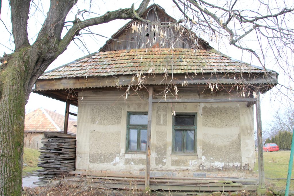 kovar-57-es-porta-3