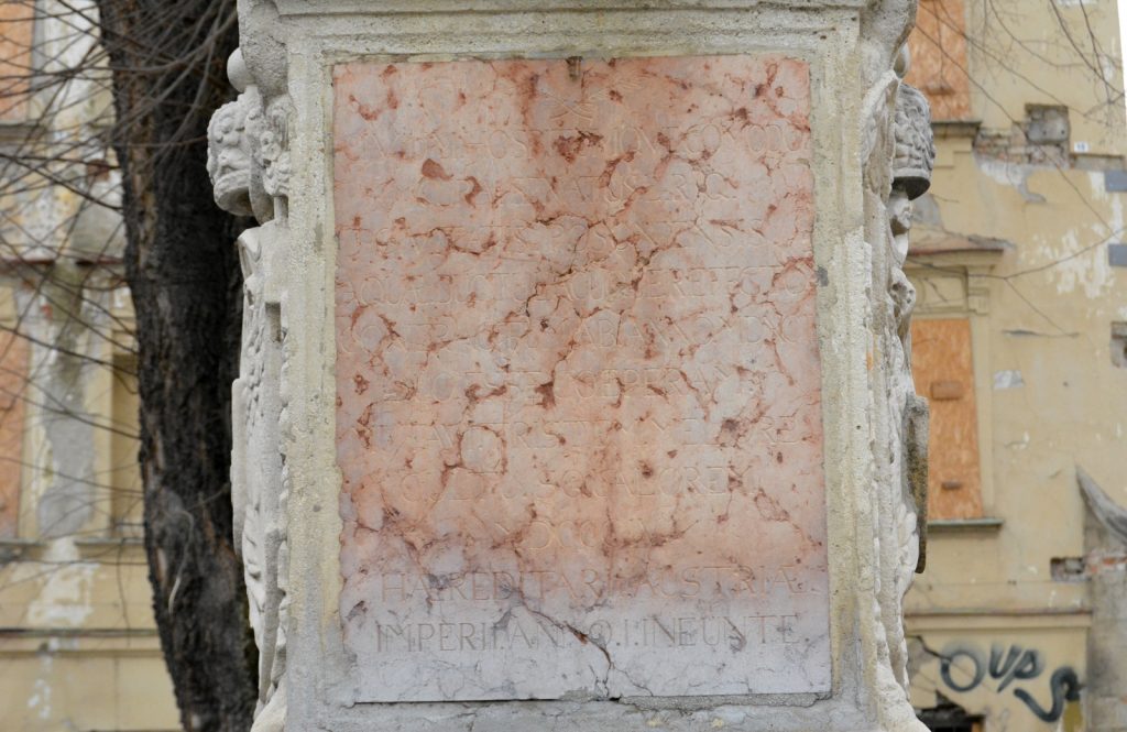 pozsony-korsos-asszony-szokokut (12)