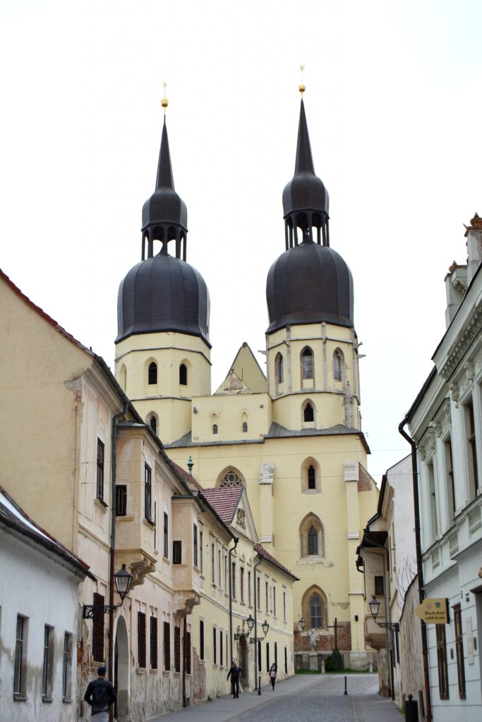 nagyszombat-szent-miklos-bazilika (2)