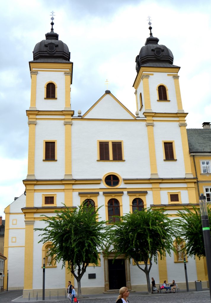 trencsen-szent-ferenc-templom-rendhaz (2)