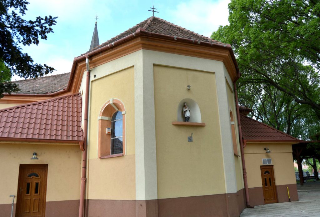 vagkiralyfa-katolikus-templom (9)