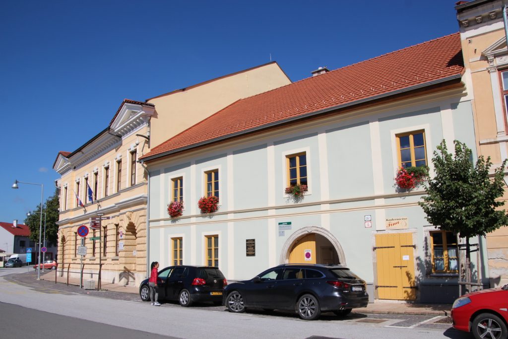 szepesvaralja-hutyra-ferenc-emlektablaja (4)