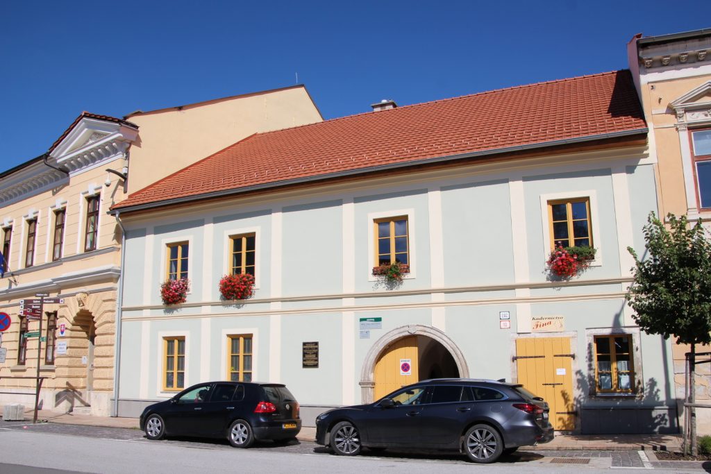 szepesvaralja-hutyra-ferenc-emlektablaja (5)