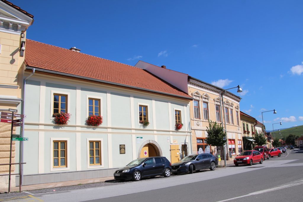 szepesvaralja-hutyra-ferenc-emlektablaja (6)