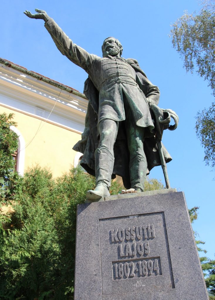 rozsnyo-kossuth-szobor (13)