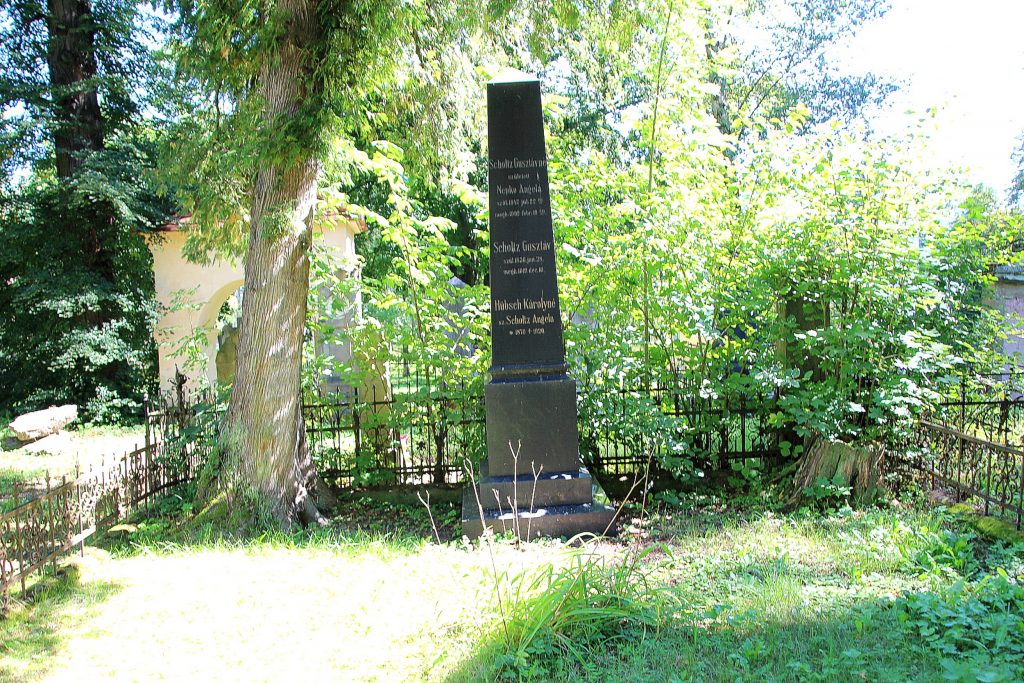 locsei-merenyi-scholtz-gusztav-sirja (2)