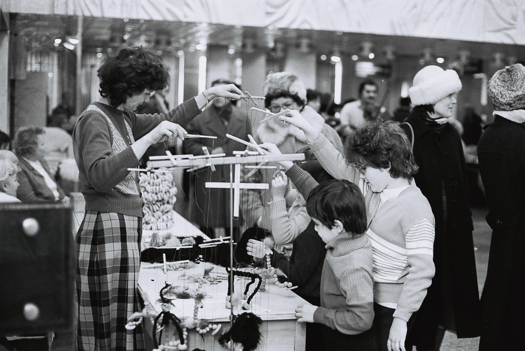 Vyberanie hračiek, Debrecín, 1983.