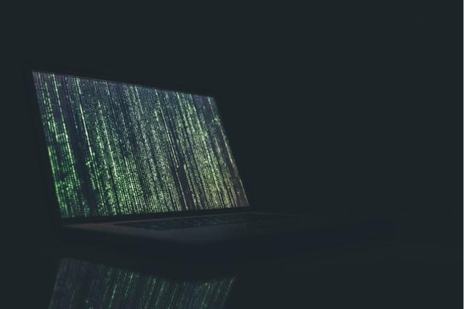 Photo by Markus Spiske on Unsplash - Cybersecurity | IT-Learner.de Photo by Markus Spiske on Unsplash - Cybersecurity