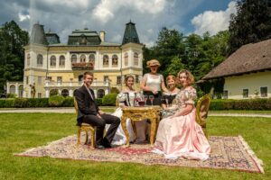 Történelmi piknik a betléri kastély parkjában Történelmi piknik a betléri kastély parkjában