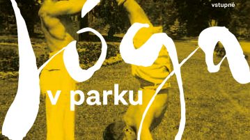 Jóga a kastélyparkban