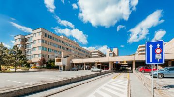 Megtiltották a beteglátogatást a rozsnyói kórházban