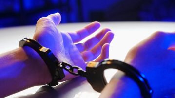 Nagyrőce: Szélsőséges eszmék hirdetésével gyanúsít a NAKA kilenc személyt