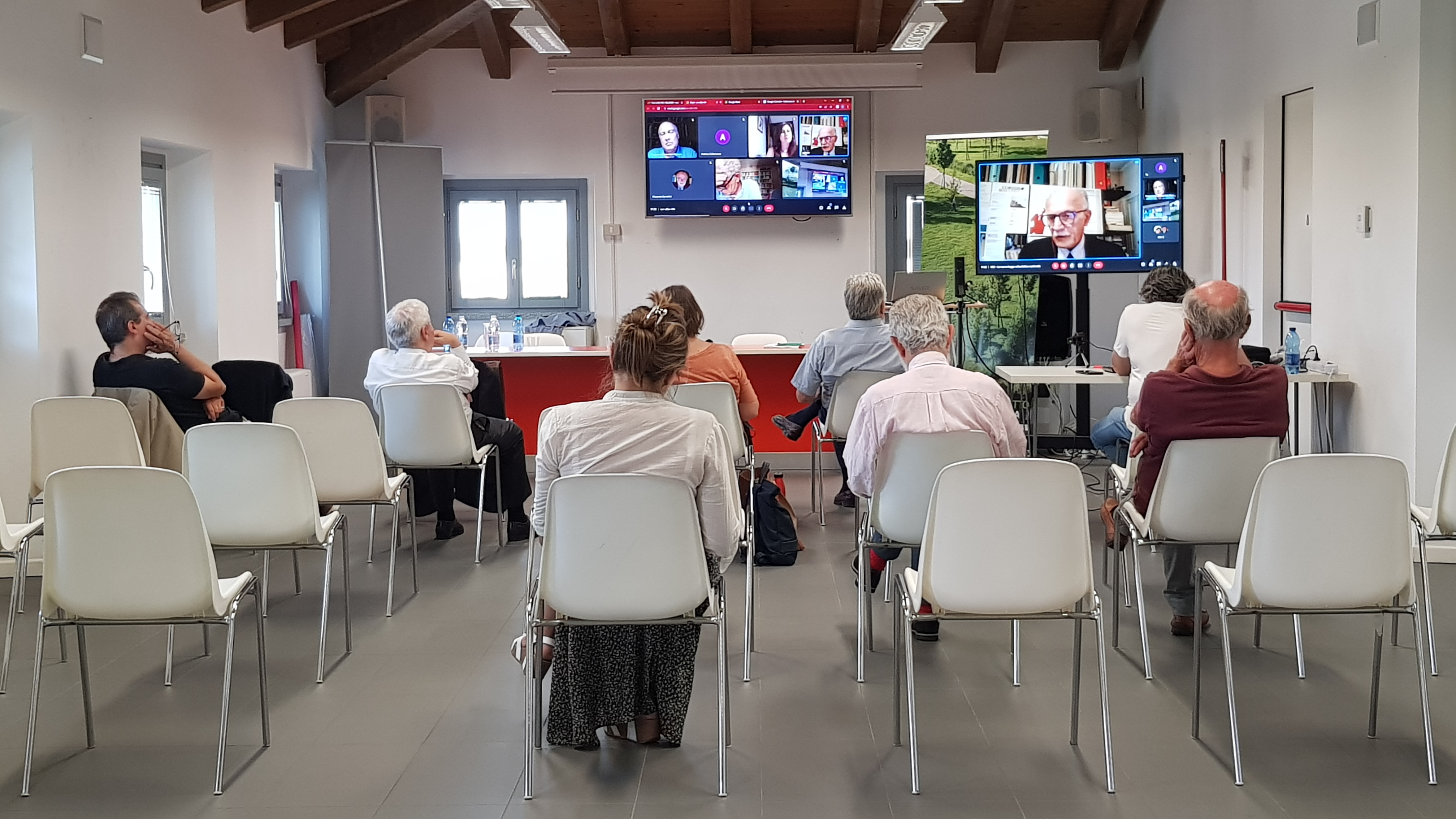 legge urbanistica nazionale Un momento dei lavori di Inu Lombardia sulla nuova legge urbaniztica nazionale