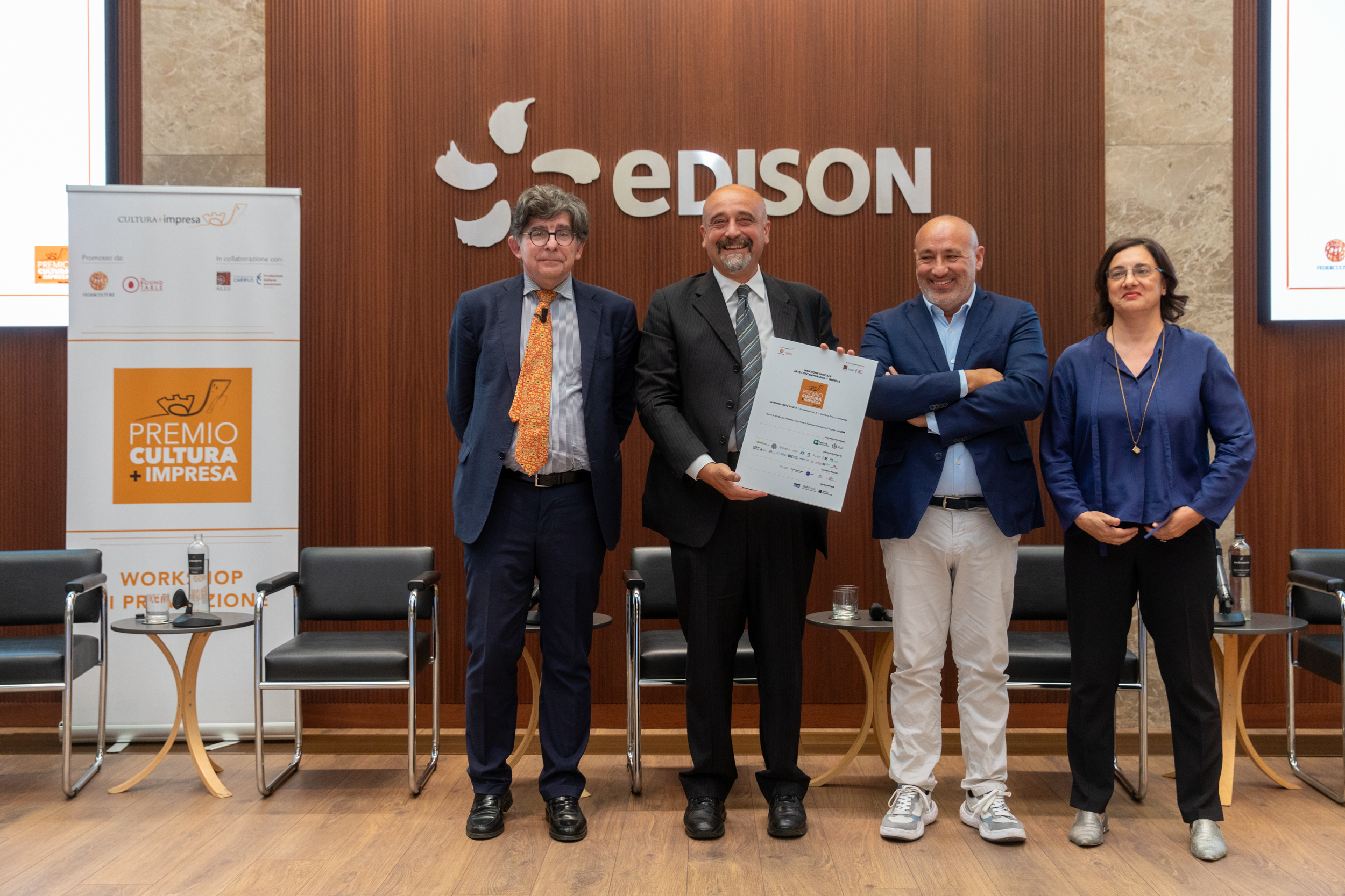 Attilio Di Cunto e Deodato Salafia ricevono il Premio Cultura+Impresa