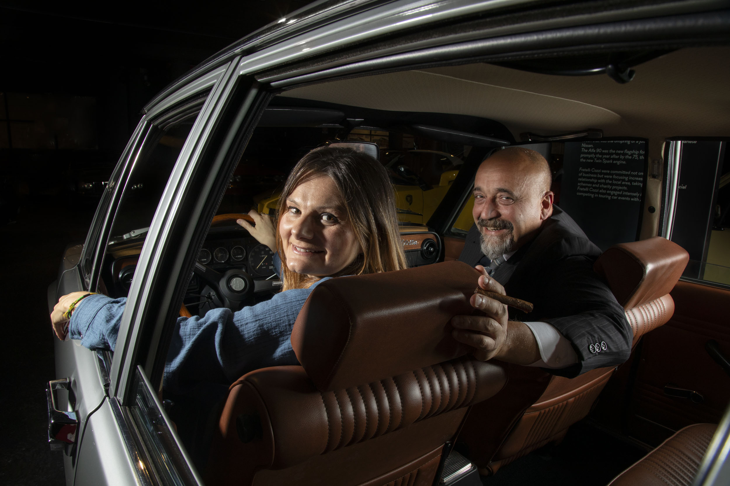 Donne e motori, Valeria Lorenzelli e Attilio Di Cunto, protagonisti della campagna “Uomini a fianco delle donne nel percorso per la parità: ritratti di alleanza, motori di cambiamento”