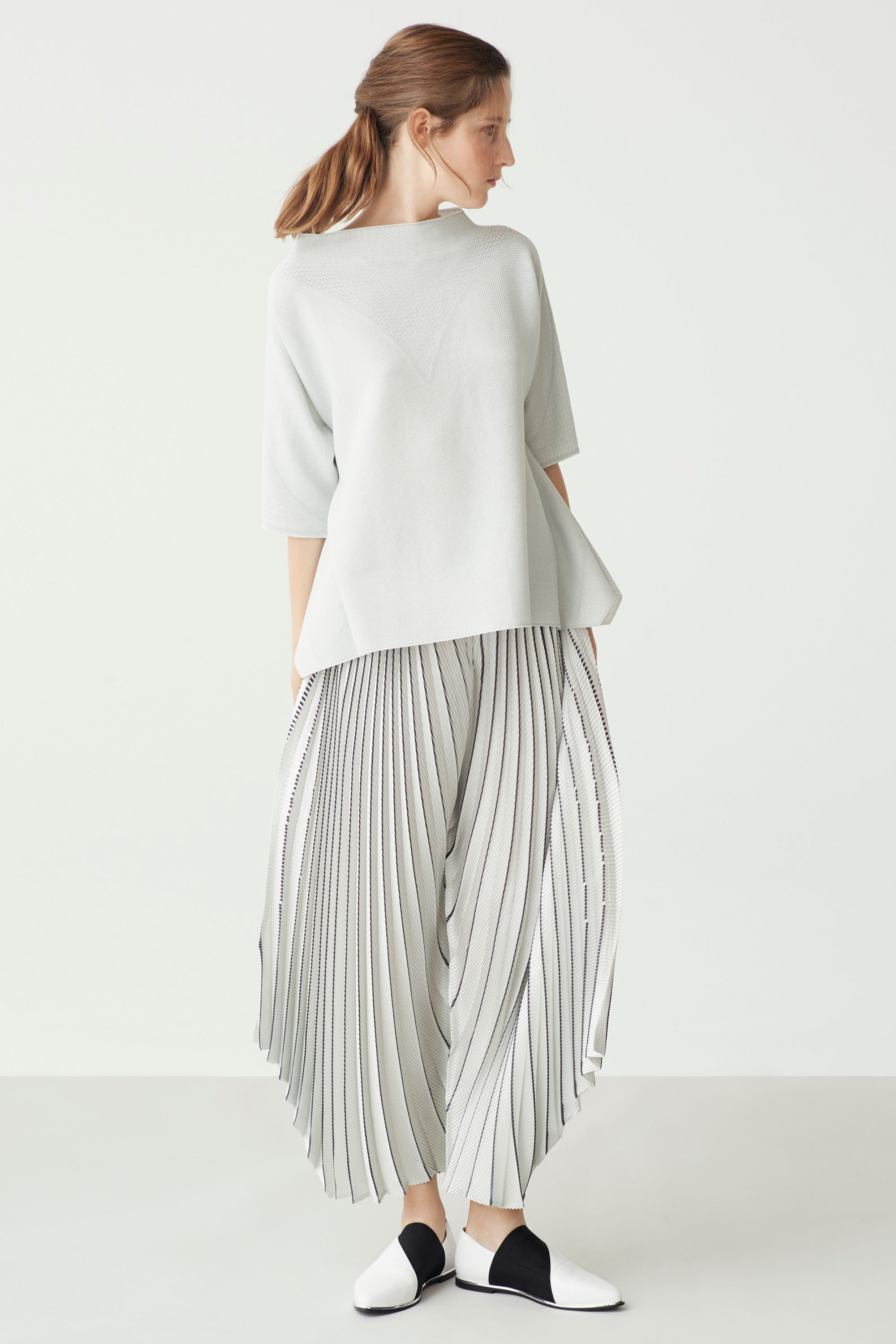 15-issey-miyake-resort-2018