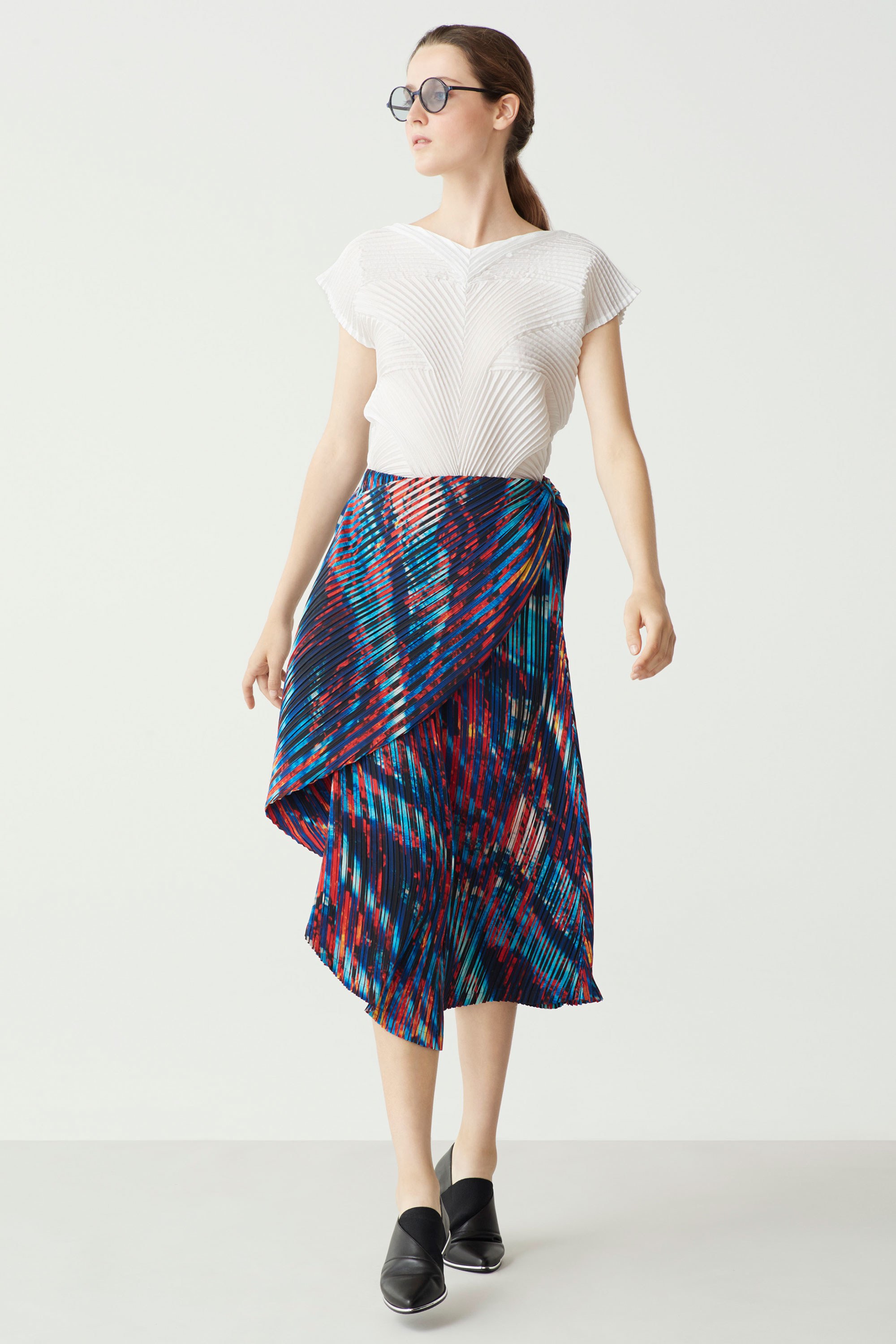 22-issey-miyake-resort-2018