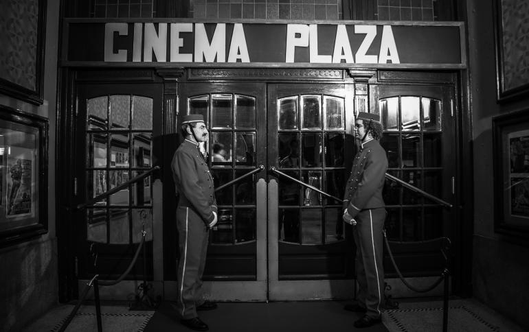 (c) Bart Lauwers Het ontvangscomite aan Cinema Plaza tijdens Monumentenstrijd