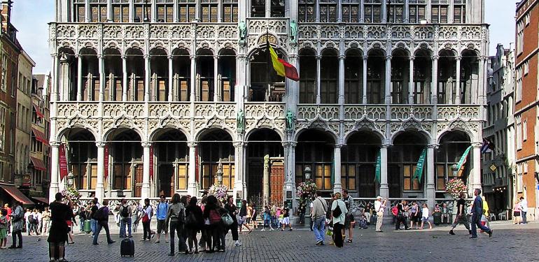 Donaldytong, CC BY-SA 3.0 <https://creativecommons.org/licenses/by-sa/3.0>, via Wikimedia Commons