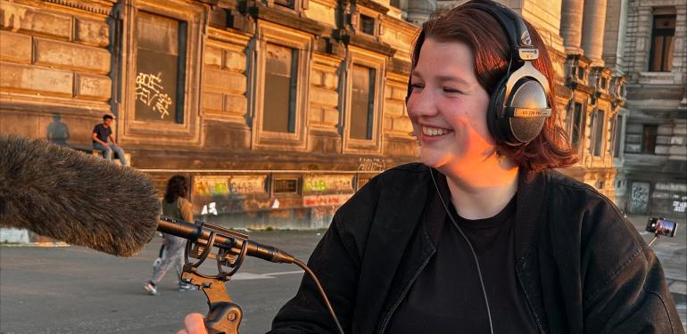 Fleur, onze ex-stagiaire en auteur van de podcast
