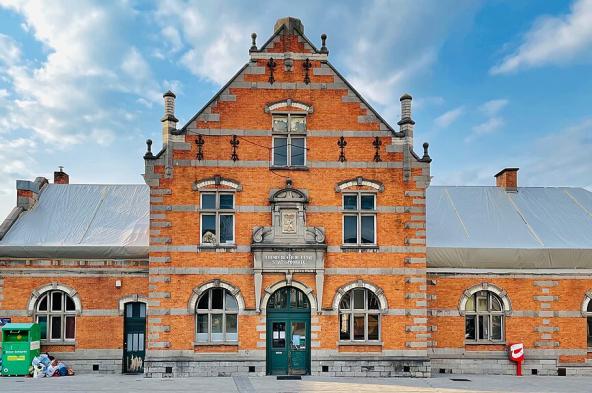 Japplemedia, CC BY-SA 4.0 <https://creativecommons.org/licenses/by-sa/4.0>, via Wikimedia Commons