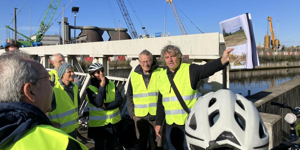 Op fietssafari met Ringland-projectleider Peter. © vja/ringland