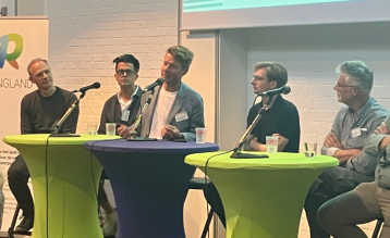 Panelleden Frederic Vermeulen, Frank Van Hulle, Samuel Van de Vijver, Filip Hendrickx, Louis Kuitenbrouwer en Peter Vermeulen. © vja/ringland