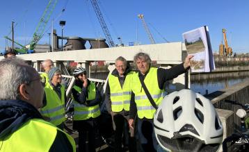 Op fietssafari met Ringland-projectleider Peter. © vja/ringland