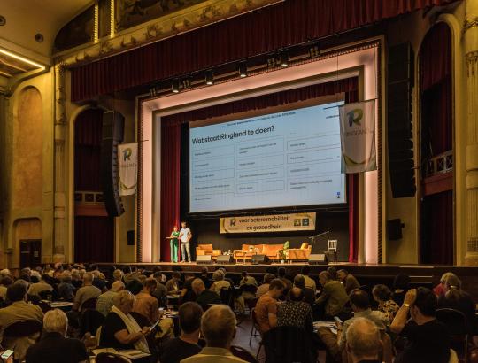 Wat staan Ringland te doen? 'Blijven gaan', zegt de zaal. 