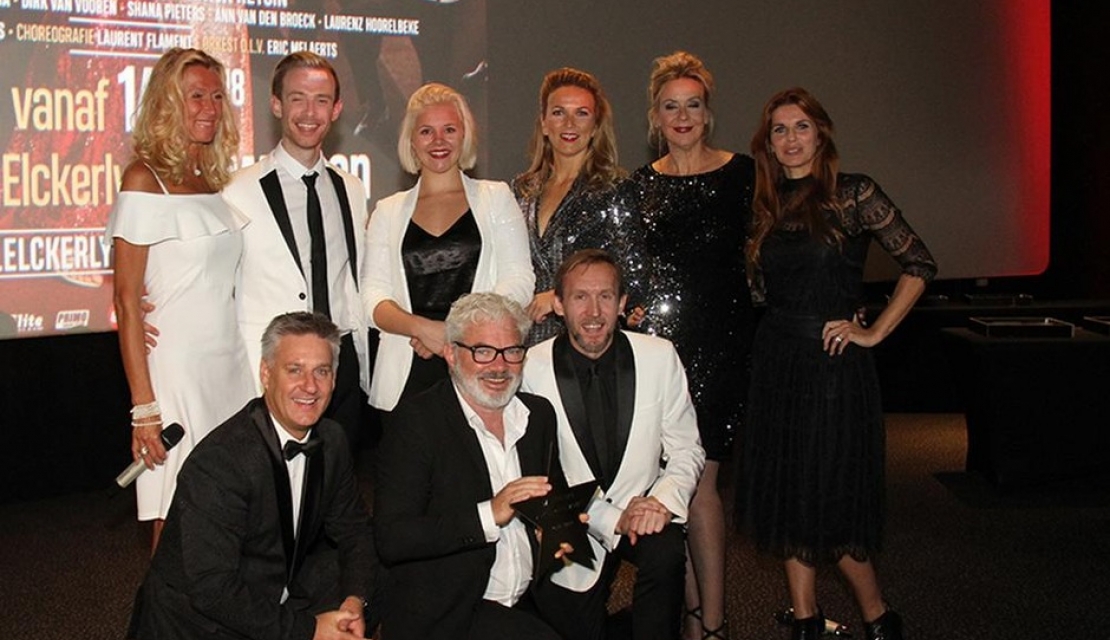 Nieuws: Winterrevue - A night @ the movies Stany Crets strikt Anne De Baetzelier en Katja Retsin als headliners voor de Winterrevue 2018