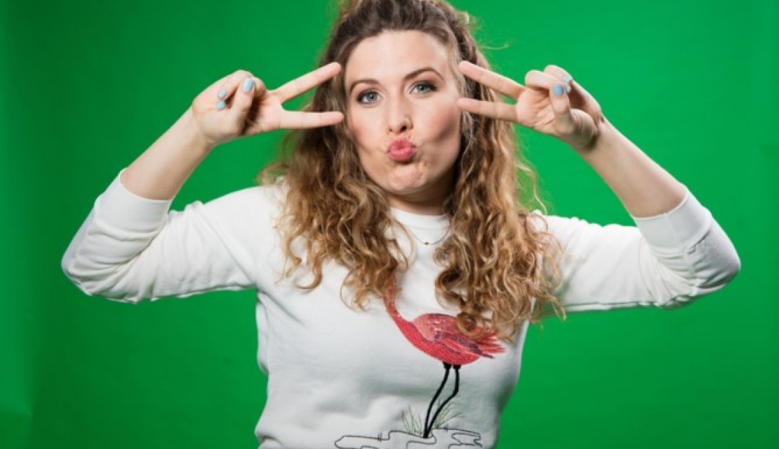 Nieuws: Sneewwitje en de zeven dwergen Ketnet-Held Maureen wordt Sneeuwwitje: “Ik kan niet wachten om mijn prins vol op de mond te kussen”